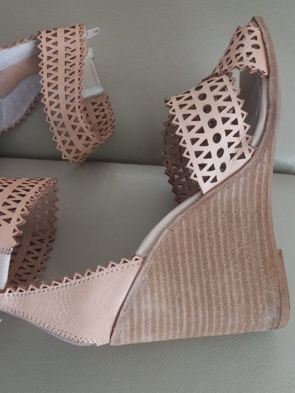 Jeffrey Campbell Nude Laser-Cut Ankle-Strap Wedge Sandals Size 7 - Picture 9 of 17